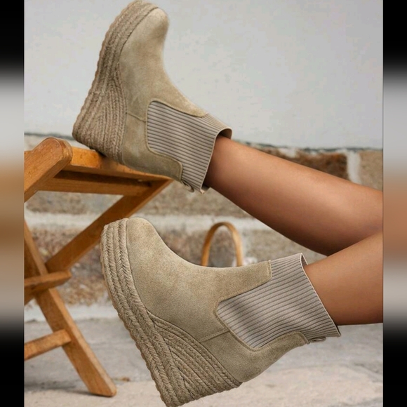 Women's Fashion Slip-On Solid Color Elastic Comfortable Hidden Wedge Ankle Boots - Picture 2 of 5